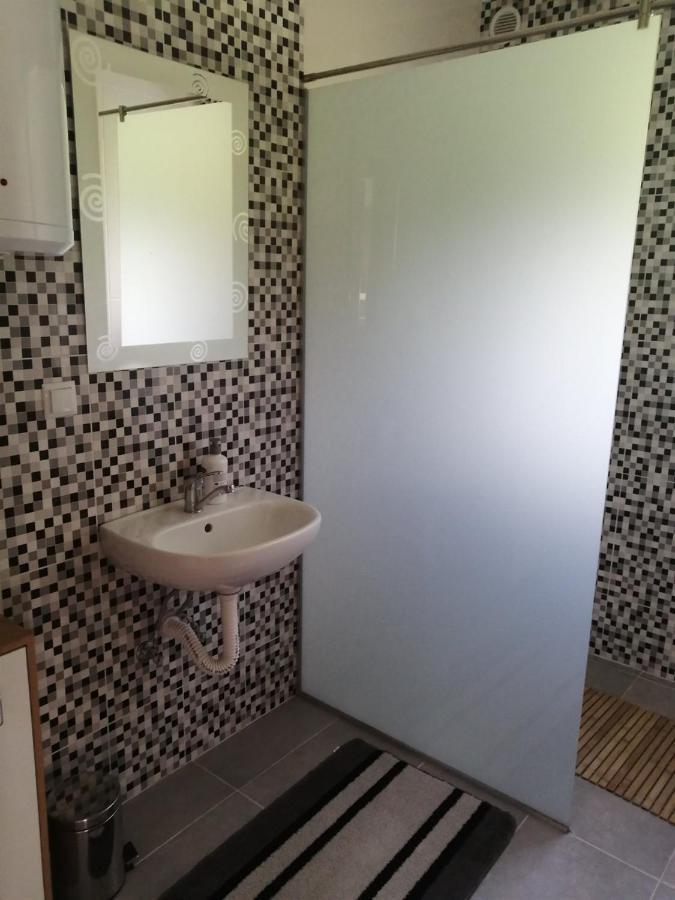 Vacation House Studenac Bihać エクステリア 写真
